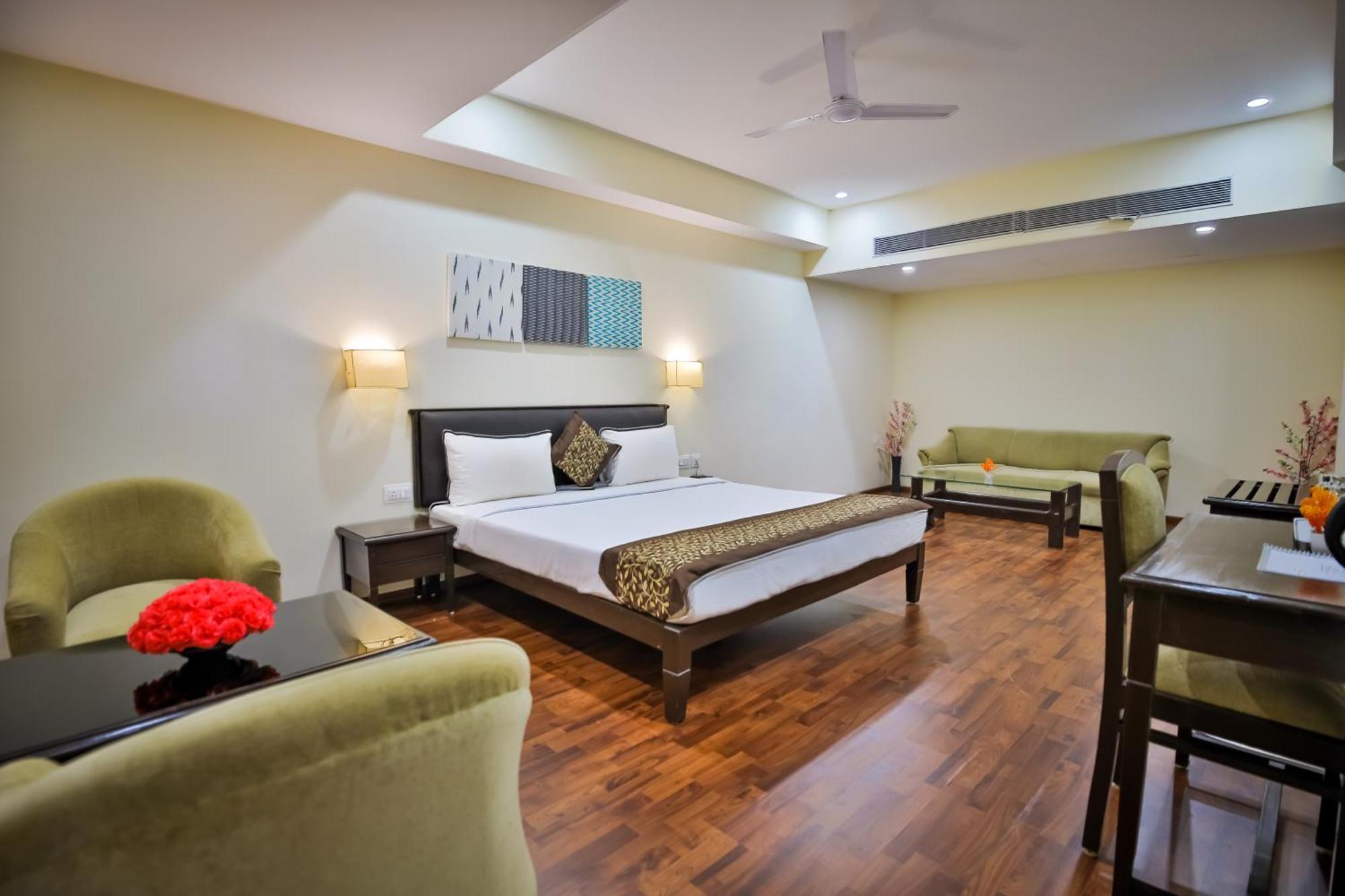 Jyoti Plaza Hotel Madgaon Bagian luar foto